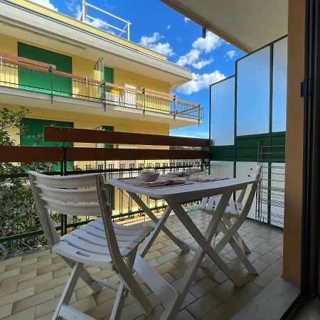 600 Metri Dal Mare - Tranquillo E Con Wi-fi Apartman