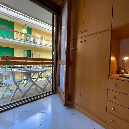 Apartment 600 Metri Dal Mare - Tranquillo E Con Wi-fi